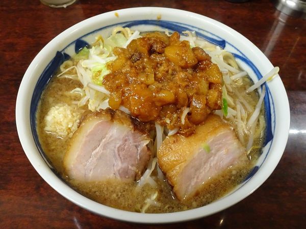 「小ラーメン（750円）ニンニクアブラ」@ラーメン二郎 めじろ台店の写真