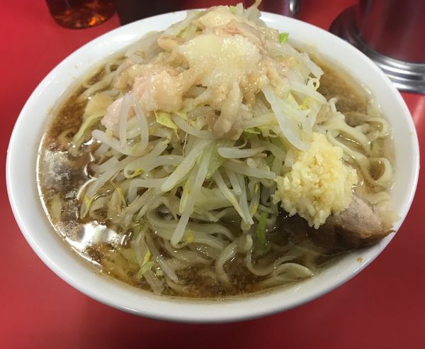 「小ラーメン（野菜少なめ、ニンニク少なめ、脂）」@ラーメン二郎 茨城守谷店の写真