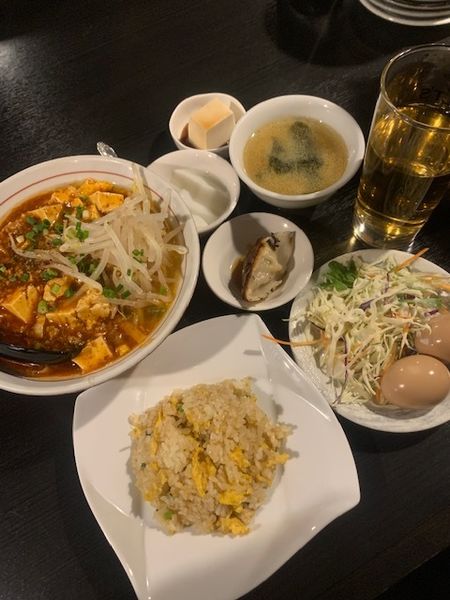 「麻婆豆腐麺・半チャーハン定食 780円」@座・麻婆唐府 高田馬場本店の写真