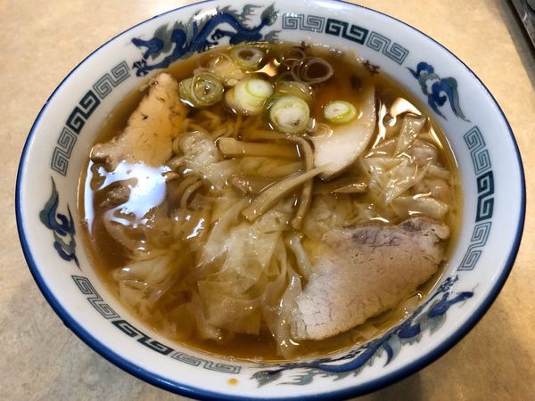 「手打ちワンタンメン」@末弘軒の写真