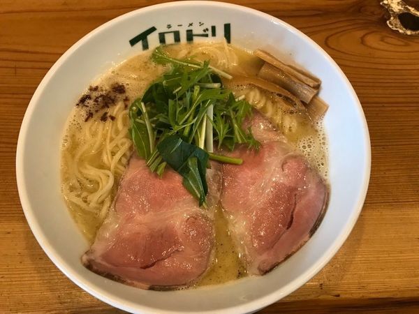 「イロドリラーメン」@ラーメン イロドリの写真