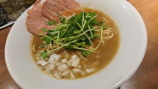 「濃厚烏賊煮干し中華そば、替え玉」@麺屋 ねむ瑠の写真