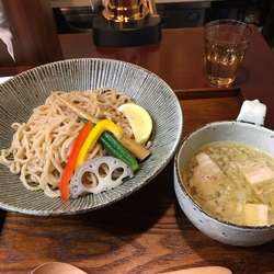 つけ麺　大　1050円