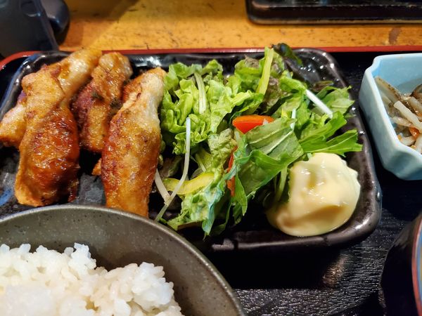 「鶏皮ギョーザ定食」@鳥の助 勝どき店の写真