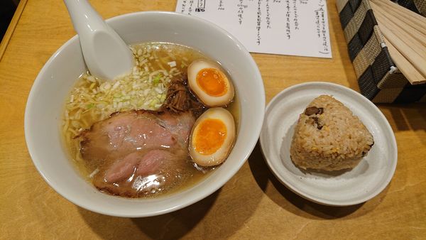 「中華そば700+味玉100+チャーシューにぎり150」@中華そば ふくちゃんの写真