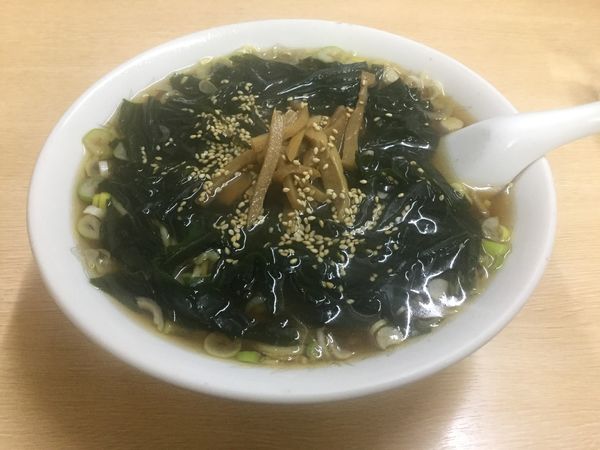 「わかめラーメン(¥500)」@冨士中華そばの写真