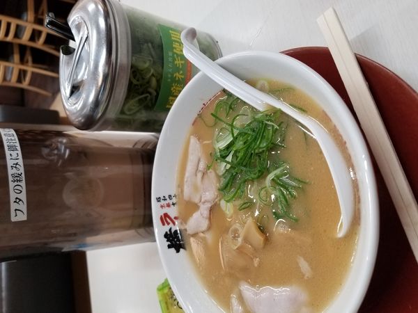 「ラーメン 並」@ラーメン 横綱 港店の写真