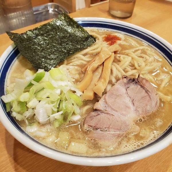 「らーめん中300g(¥800)」@孫鈴舎の写真