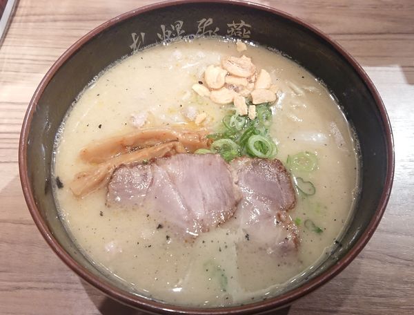 「俺流札幌塩らーめん」@札幌飛燕の写真