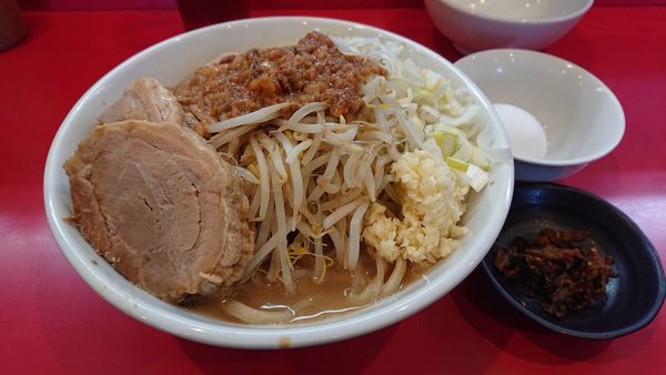 「つけ麺大、豚２枚，生卵」@豚ゆうの写真