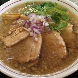 背脂ニンニク醤油チャーシュー（限定）¥950