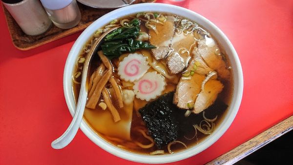 「ワンタンメン 600円」@栄楽の写真