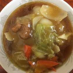 肉旨煮ラーメン 750円