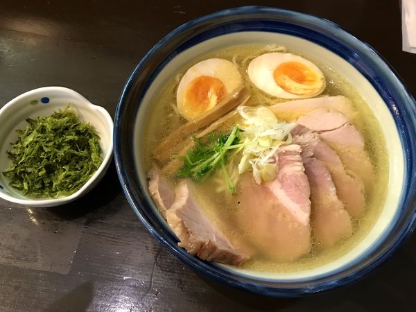 「塩チャーシュー麺 スペシャルトッピング」@らーめん奏の写真