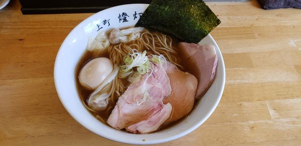 「特製支那そば」@支那そば 燈灯亭の写真