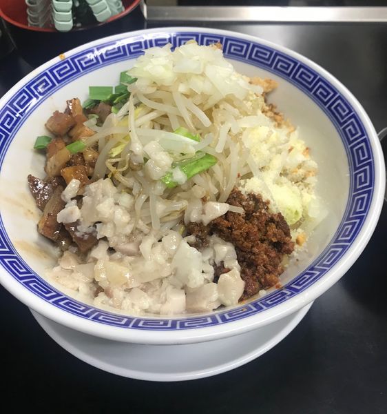 「まぜそば830円」@雷神屋の写真