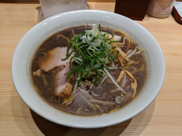 「醤油ラーメン」@三ん寅の写真