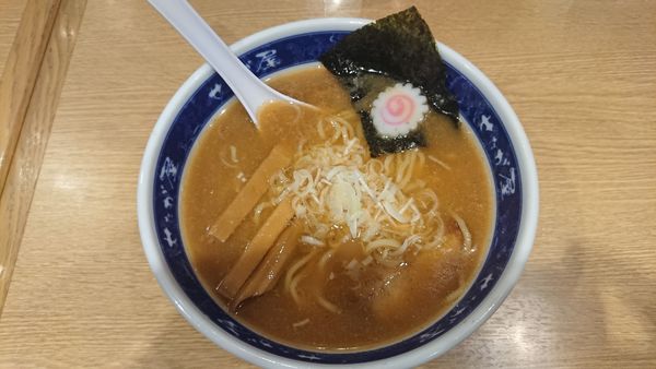 「らーめん」@せたが屋 越谷レイクタウン店の写真