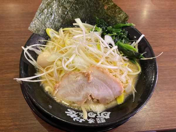 「ネギラーメン」@岩槻商店の写真