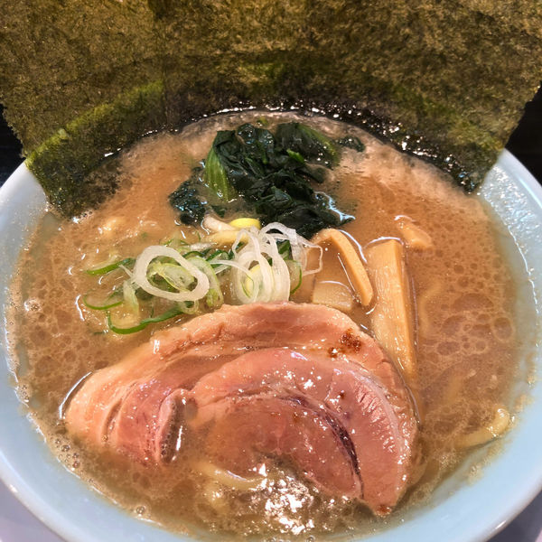 「家系正油ラーメン 750円」@横浜家系ラーメン 盛力家の写真