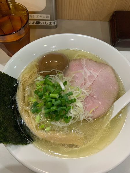 「塩ラーメン味玉入り」@麺屋 扇 SENの写真