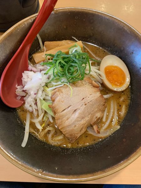 「金の炙り味噌ラーメン」@味噌ラーメン専門店 麺屋 國丸 梅田店の写真
