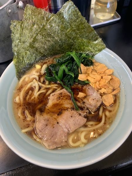 「揚げにんにく豚骨ラーメン 750円」@濃厚豚骨ラーメン 竹三郎の写真