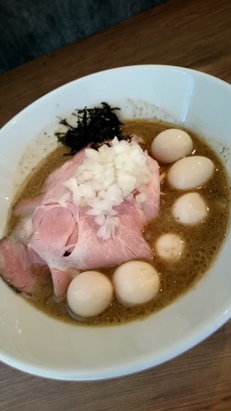 「特濃煮干そば   1000円」@煮干拉麺 小烏丸 問屋町店の写真