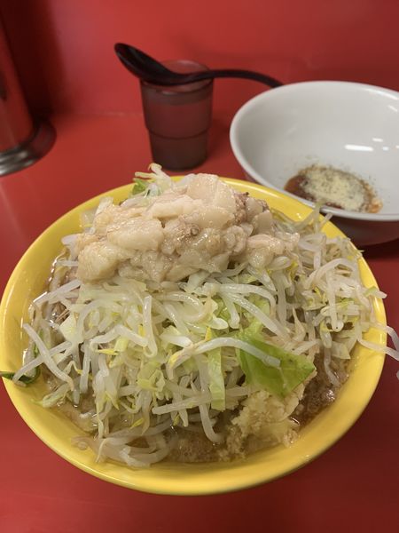 「小ラーメン麺少豚増しトマト(ニンニクヤサイアブラ)」@ラーメン二郎 茨城守谷店の写真