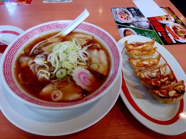 「中華そば440円ネギ多め　　餃子240円」@幸楽苑 三郷中央店の写真