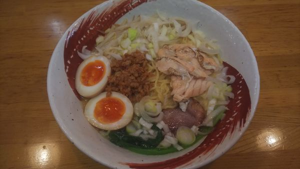 「サーモン塩ラーメン」@旭川ラーメン 好の写真