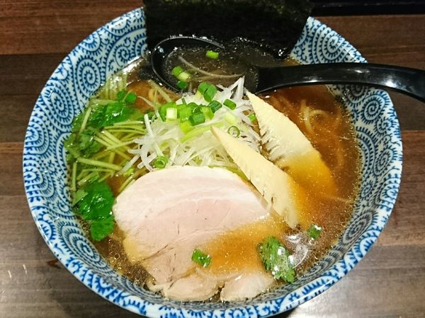 「淡麗そば」@麺匠 伊助の写真