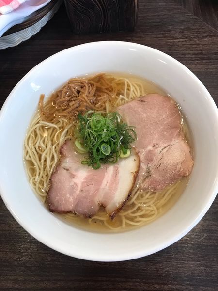 「塩ラーメン 680円」@かしわぎの写真