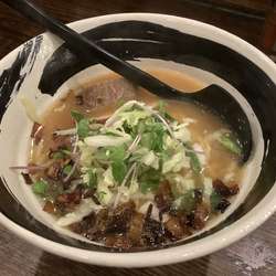 岬港メバチマグロの醤油らーめん 900円