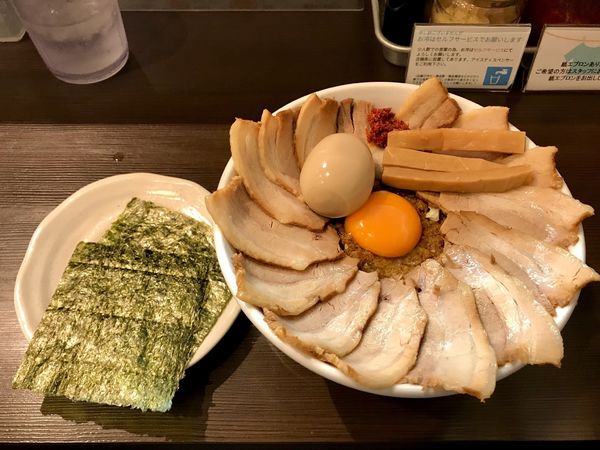 「印度まぜそば大盛り全部のせ、チャーシューダブル」@ライトニングファイヤーの写真