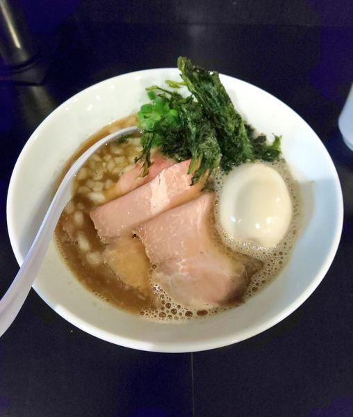 「粗炊煮干しそば 煮卵 900円」@粗炊中華そば のじじの写真