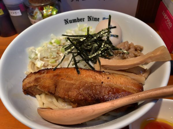 「【ツイッター限定】鴨油そば」@麺Dining Number Nine 09の写真