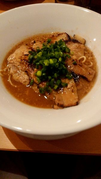 「炙り味噌豚の濃厚味噌ラーメン」@らーめんキッチン いいづかの写真
