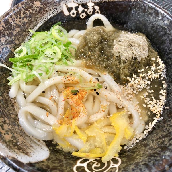 「ゆずとろろ昆布小319円」@はなまるうどん イオンモール千葉ニュータウン店の写真