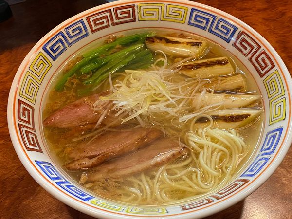 「鴨ネギ醤油ラーメン」@つけ麺 目黒屋の写真