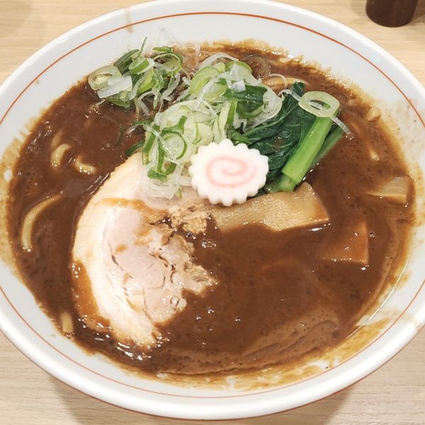 「六等星こってり麺少なめ」@麺や 六等星の写真
