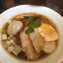 特製上鶏そば醤油　1030円