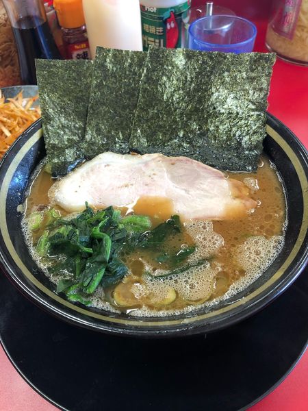 「ネギラーメン」@家系ラーメン 王道家の写真