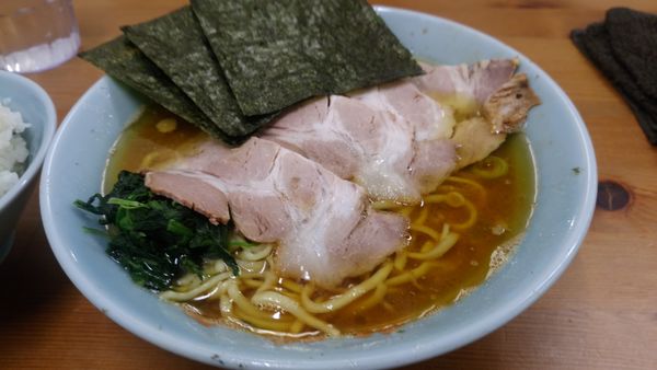 「裏むさ中チャーシュー濃いめ多め」@横浜ラーメン 裏武蔵家 西千葉本店の写真