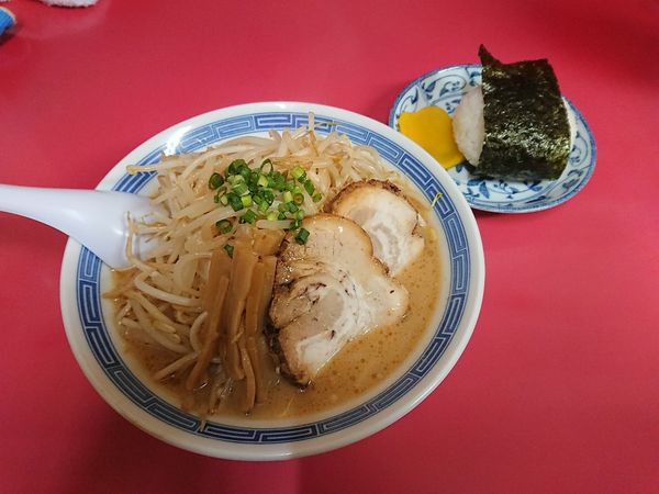 「みそ中華 850円」@ラーメンとおにぎりの店 譲の写真