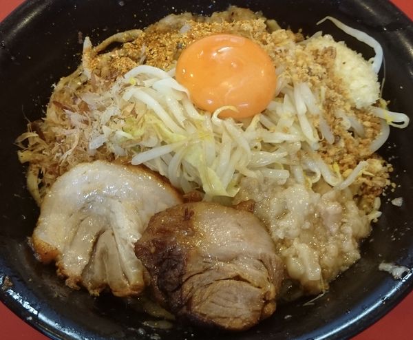 「まぜそば（豚２枚）」@麺屋 桐龍の写真