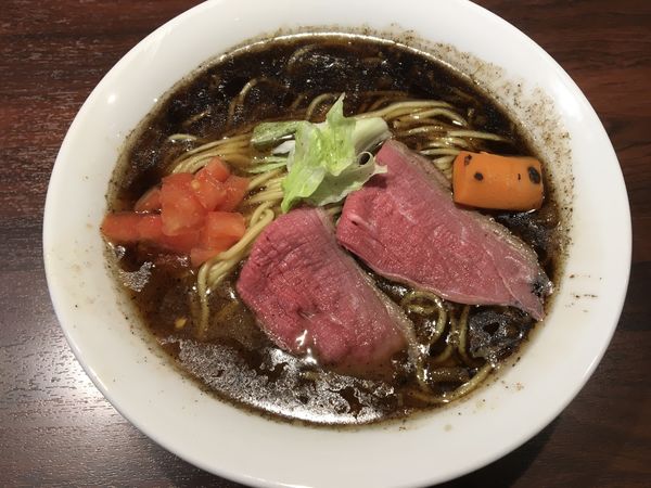 「らーめん」@牛骨らーめん 牛王の写真