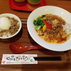 汁なし担々めん¥920+とりそぼろごはん(温玉のせ)¥310