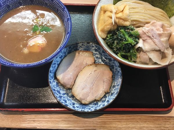 「特製濃厚つけ麺　幕内＋眠りチャーシュー」@らー麺土俵 鶴嶺峰の写真