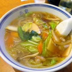 広東麺（880円）